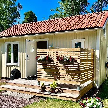Bittes & Lasses Guest House Kalmar Exterior photo